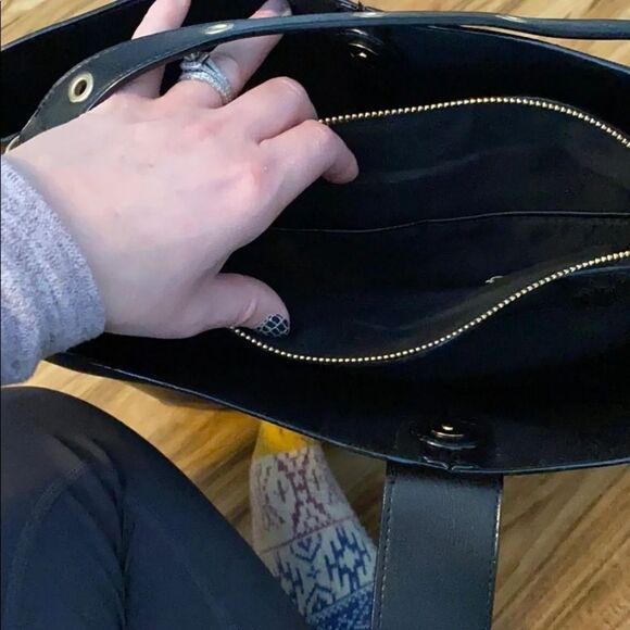 Large Black Tote Bag with Tassel NWOT - Picture 6 of 9